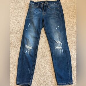 Judy Blue Distressed Relaxed Fit Jeans – Size 7/28
